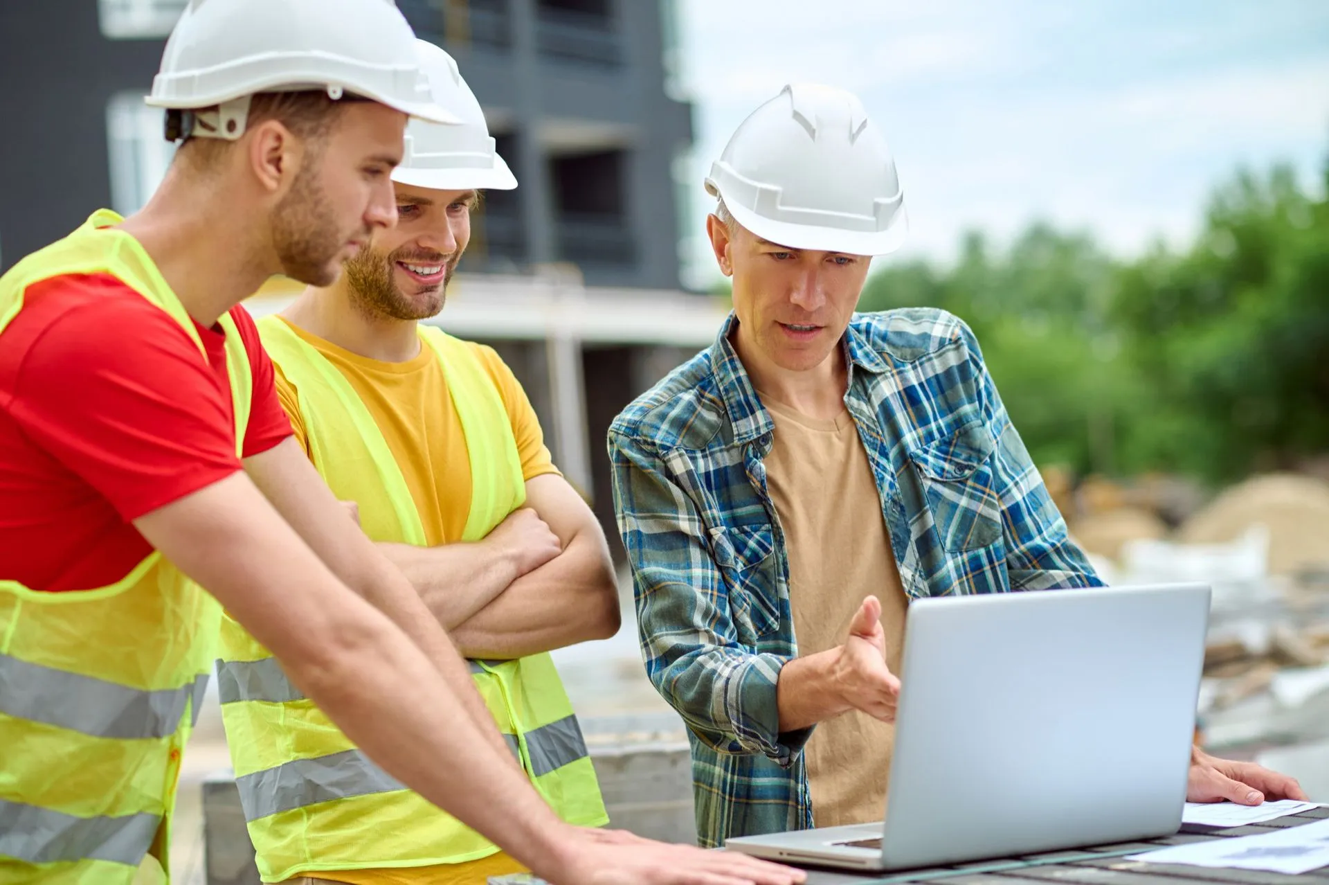 Choosing the Best Foundation Contractors Near Me: Top 5 Tips